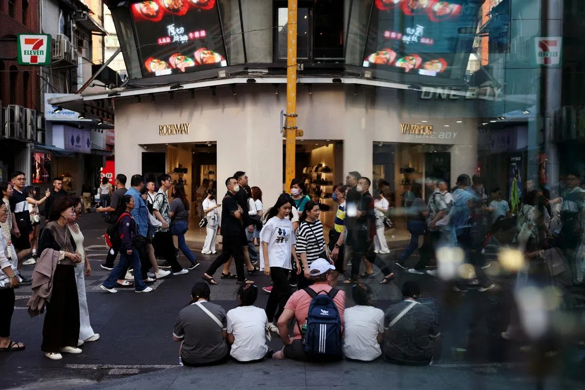 Taiwan business group urges Beijing, Taipei to keep politics out of trade