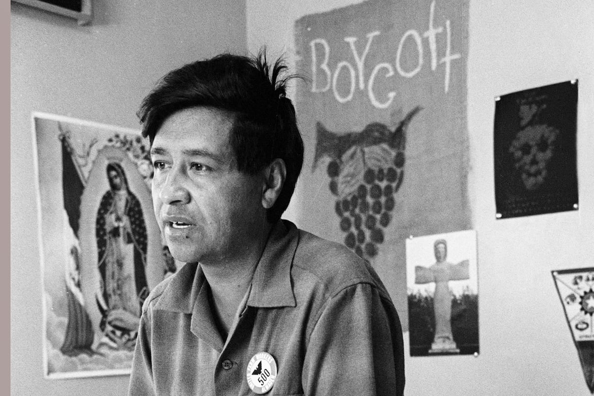 El ícono de la lucha por los derechos civiles de los latinos César Chávez, acusado de abusar sexualmente de niñas y mujeres durante décadas