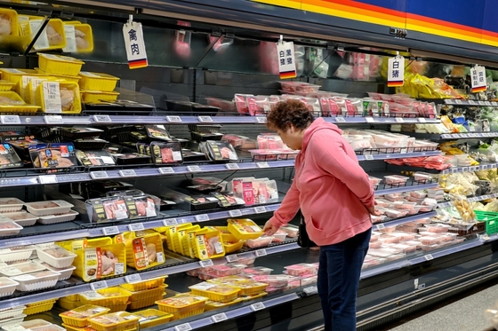 China Factory Prices Seen Ending 41-Month Slide as Oil Surges