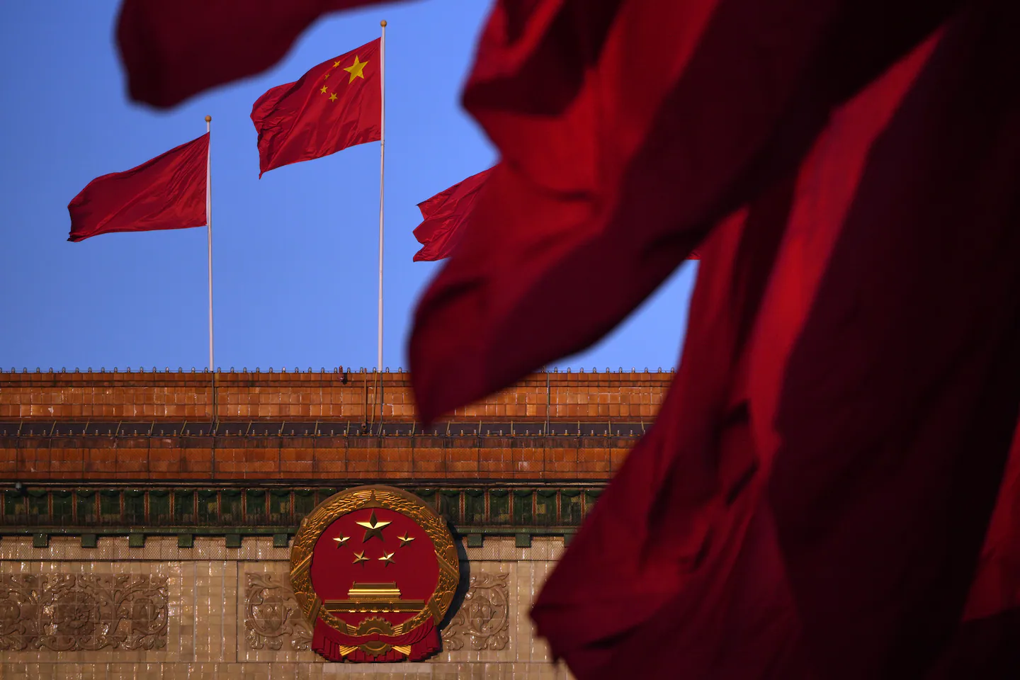 US intelligence shows China set to supply Iran arms, CNN reports