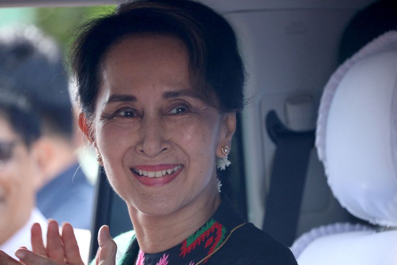 Philippines urges Myanmar to grant ASEAN envoy access to Aung San Suu Kyi