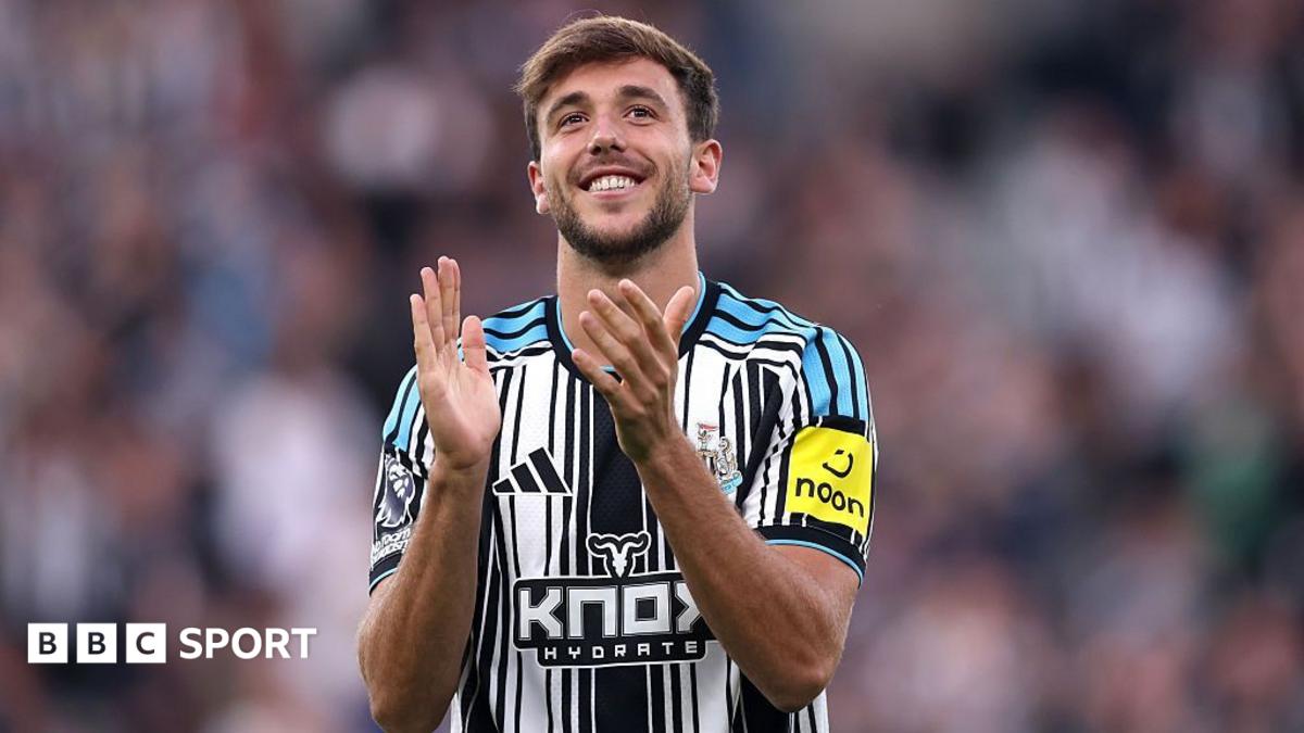 Newcastle sign Gonzalez from Man City for £52m