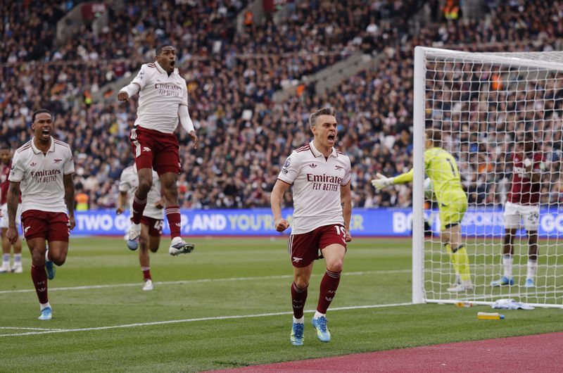 Soccer-Trossard secures vital win for Arsenal at West Ham