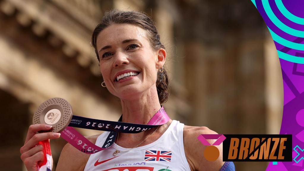 Bronze for Donnelly and team gold for GB in women's marathon