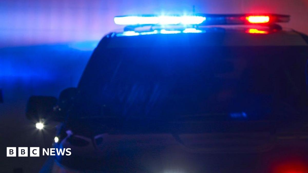 Pilot killed in small plane crash near regional airport in Florida