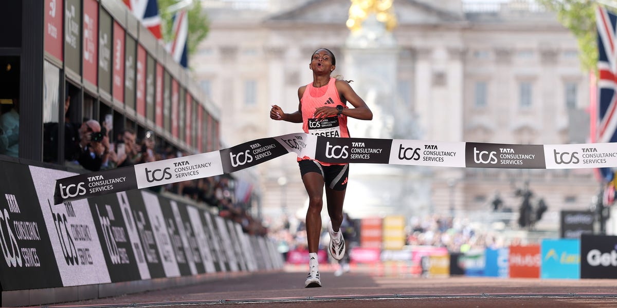 Tigst Assefa Breaks Her Own Women’s-Only World Record to Win the London Marathon