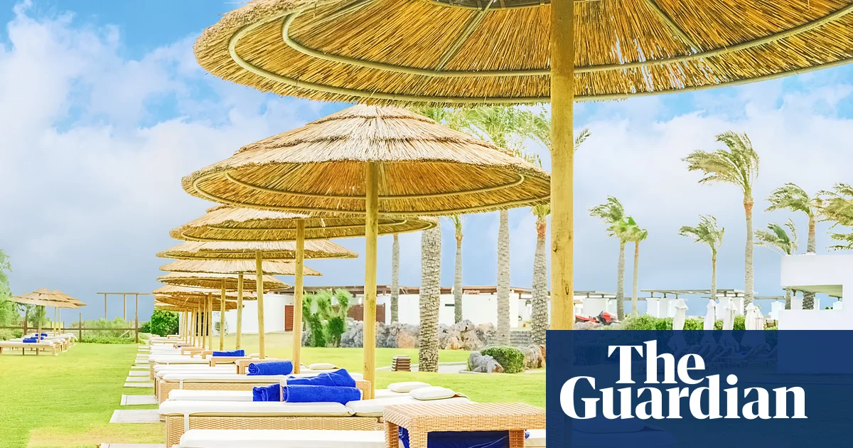 German tourist awarded €1,000 after losing out on sunloungers at Greek hotel
