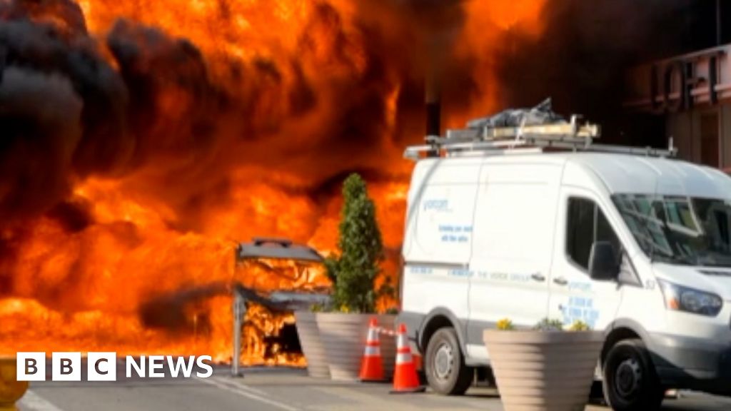 Watch: 'Everybody back up!' Moment car explodes in NYC