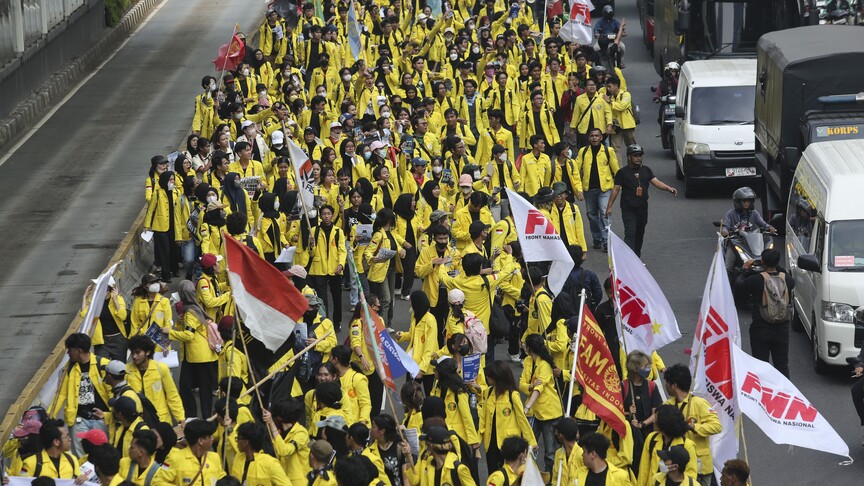 Hundreds of Indonesian students protest government social spending policies in Jakarta