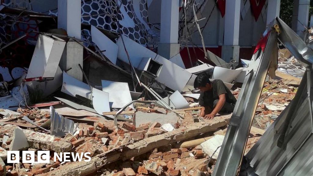 Magnitude 7.4 earthquake hits off Indonesia, killing one