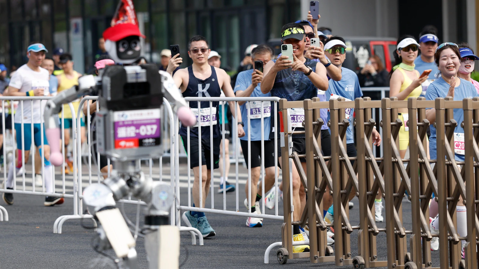 Humanoid robot sprints to victory in Beijing, beating human half-marathon record
