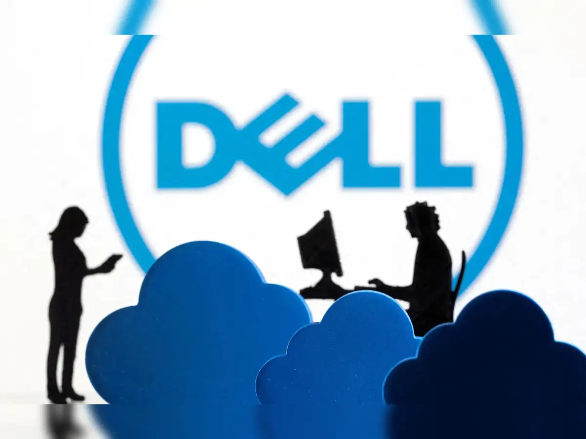 PC market: HP, Dell's weak forecasts spark share selloff, doubts over PC market recovery