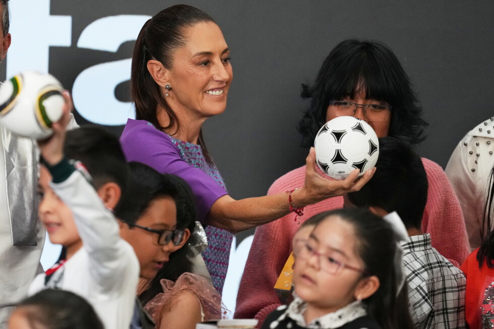 Mexico's president sees 'no issue' with her country hosting Iran's World Cup team during tournament