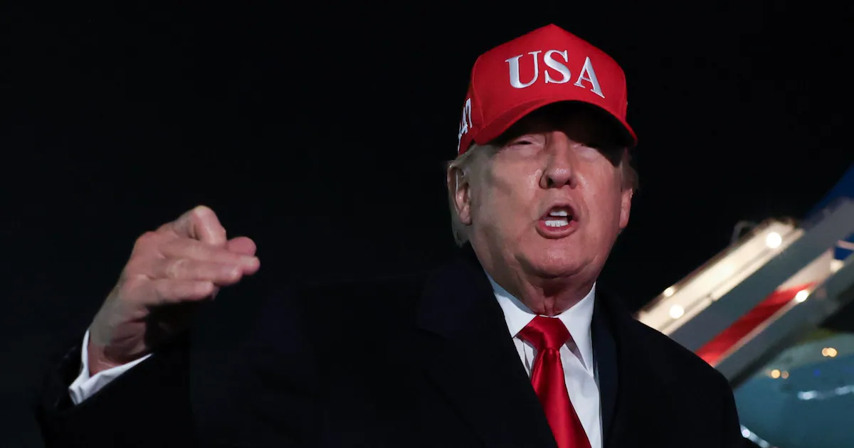 Trump Posts Crazed Meltdown at Pope Leo for Criticizing Him