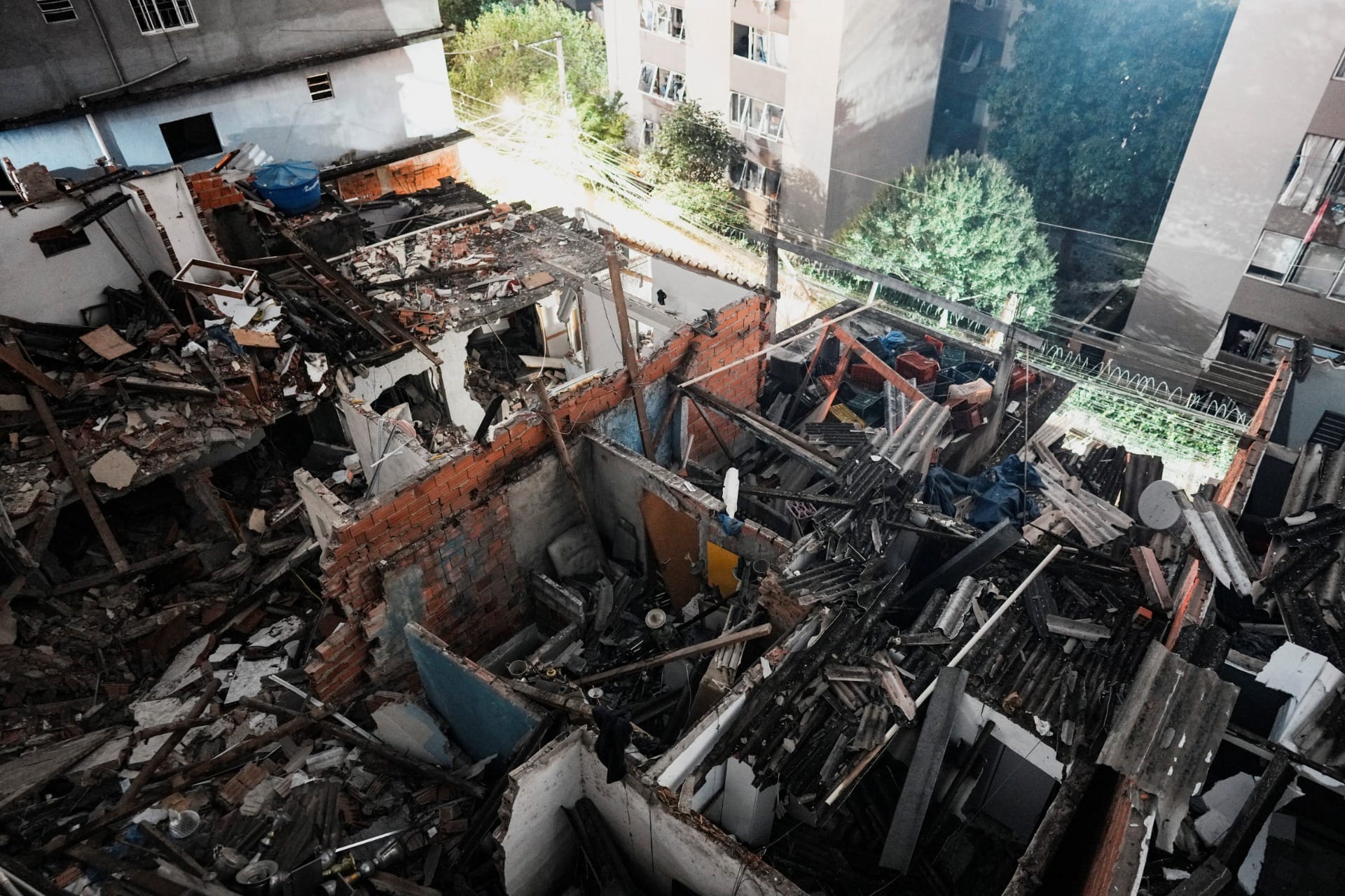 Explosão que matou uma pessoa em SP atingiu 35 casas e quatro prédios