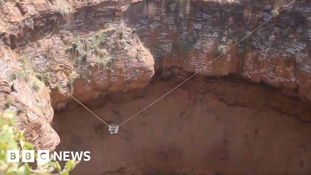 'Spider-Man of Yemen' dies falling into volcanic crater