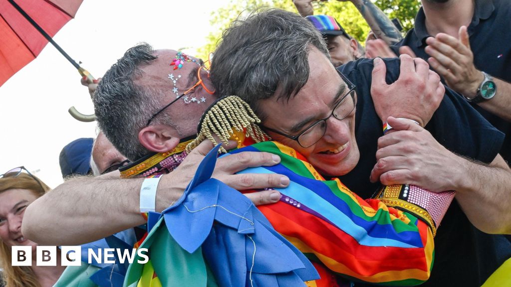 Charges dropped against Budapest mayor over 2025 Pride march