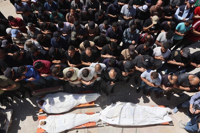 Israeli strike kills five Gaza police officers, child: hospital