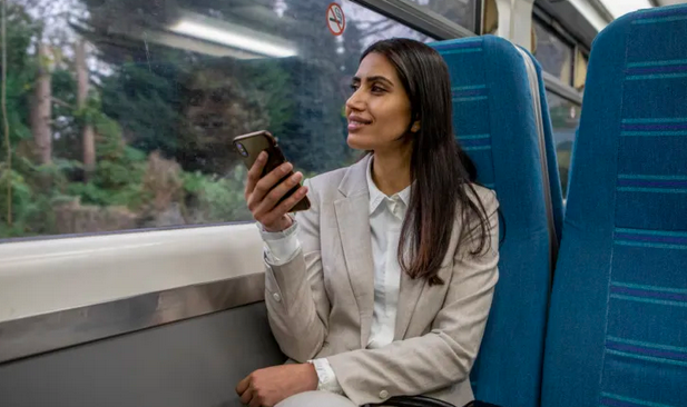 Ofcom: Poor mobile performance widespread on trains