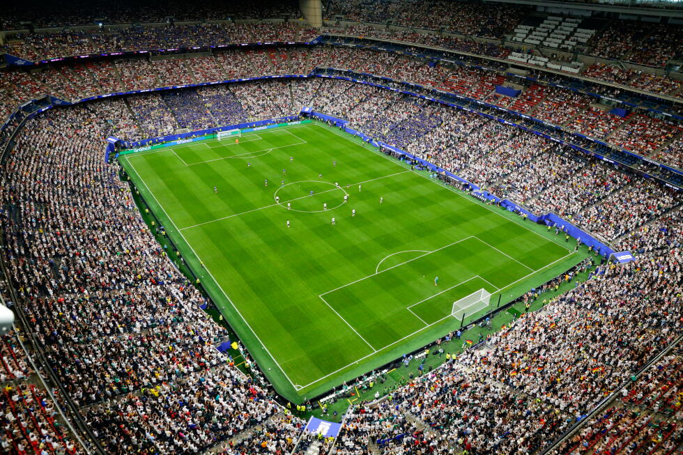 World Cup official says twitch caused gesture resembling supremacist sign; FIFA says no breach