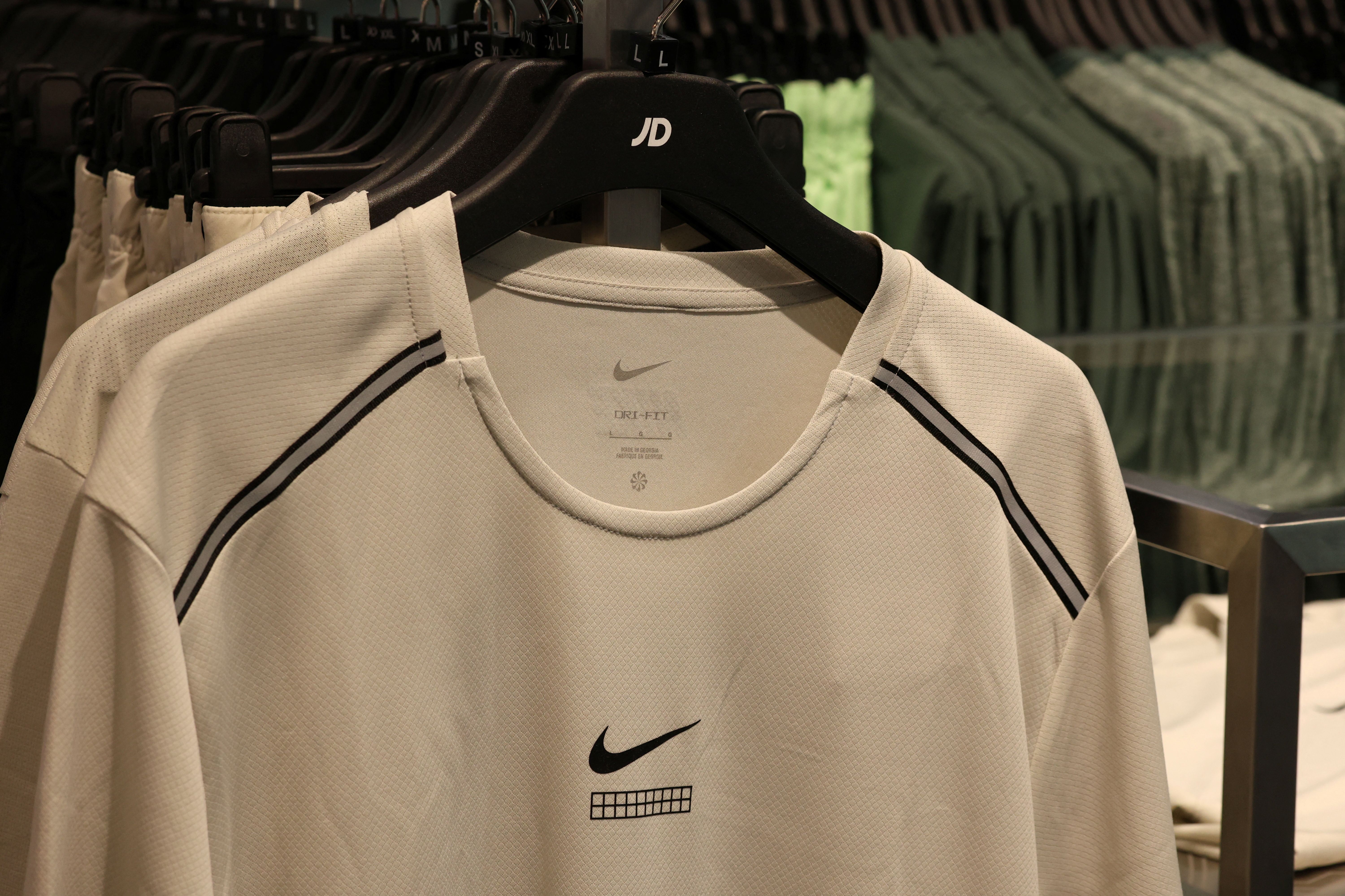 Bets surge against Nike, heaping pressure on CEO Hill