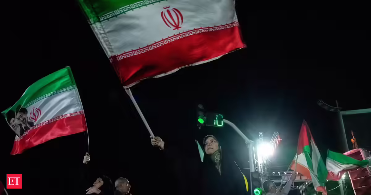 Pakistan hands US revised Iranian proposal for ending war