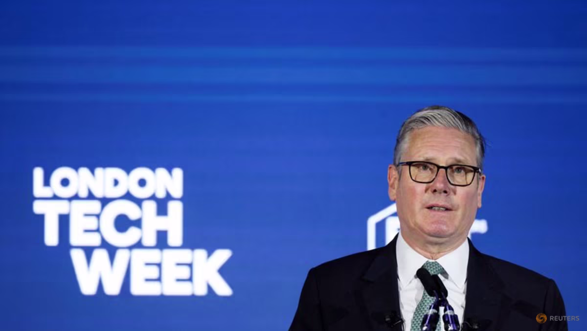Big tech firms must stop young people circulating nude images, says UK PM Starmer