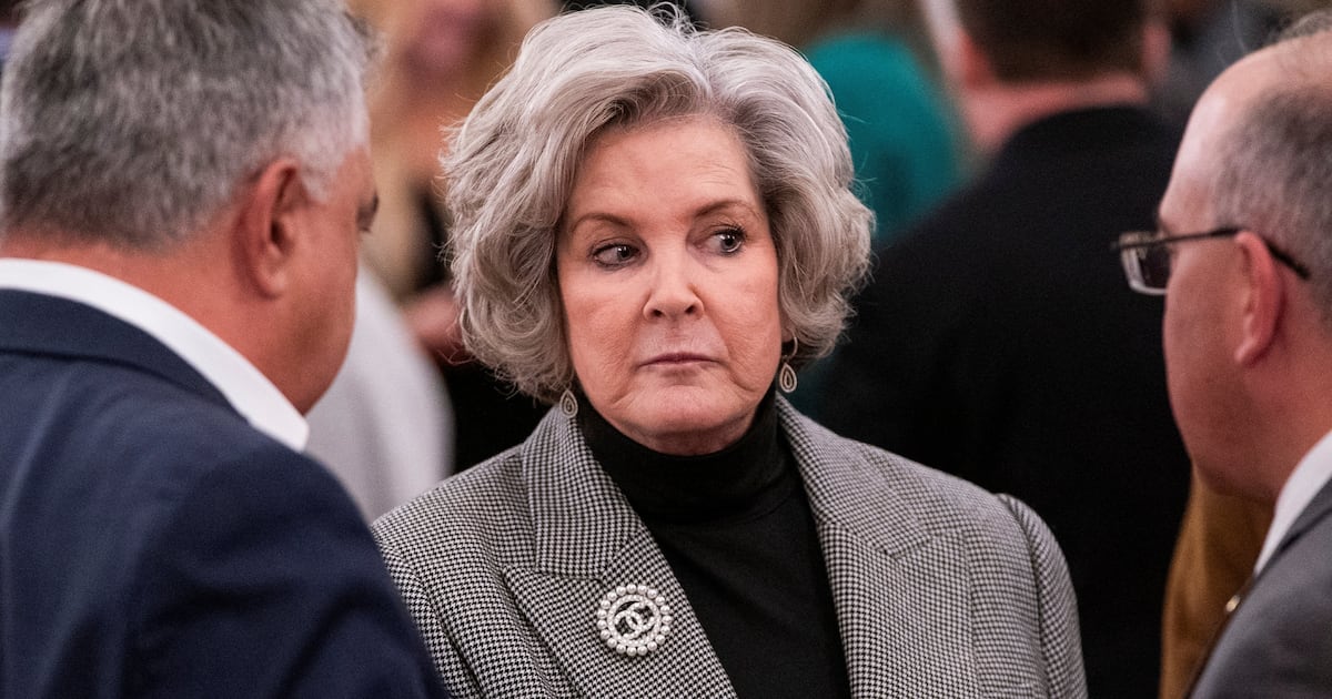 Pressure Builds to Oust Wiles After Trump Dinner Shooting