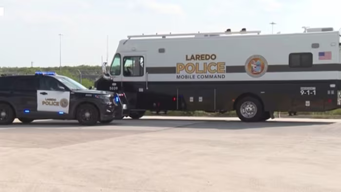6 found dead inside railroad boxcar, Laredo police say
