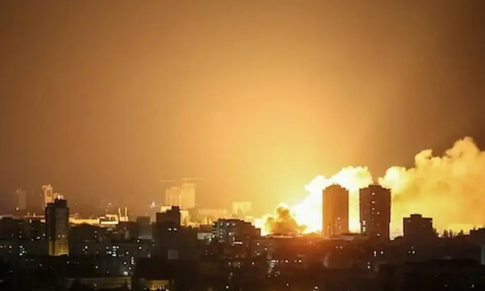 Russia hits port, power facility in Ukraine overnight