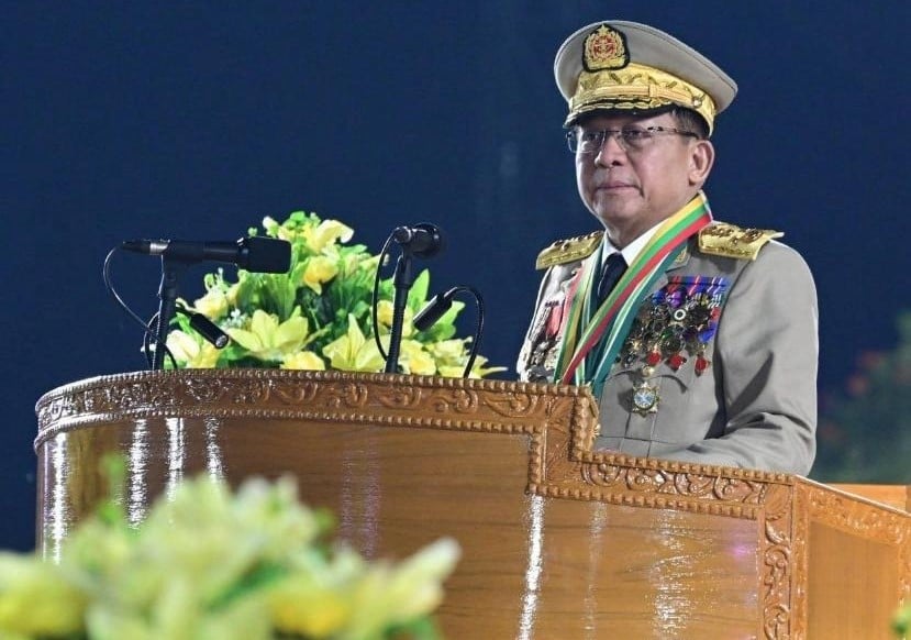 Myanmar lawmakers put junta chief on path to presidency