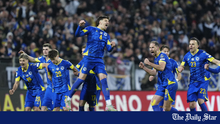 Italy miss out on third consecutive World Cup as Bosnia qualify on penalties