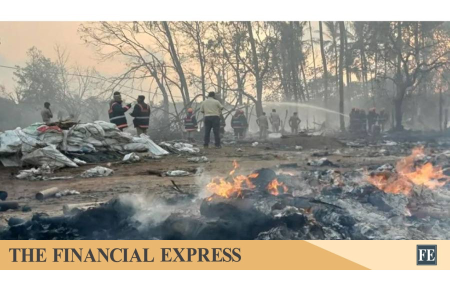 Second Indian fireworks blast in three days kills 13