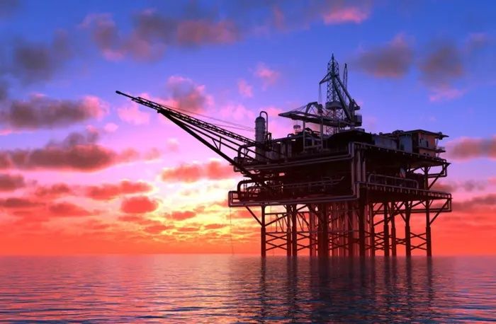Oil pulls back as traders look for progress on US-Iran talks