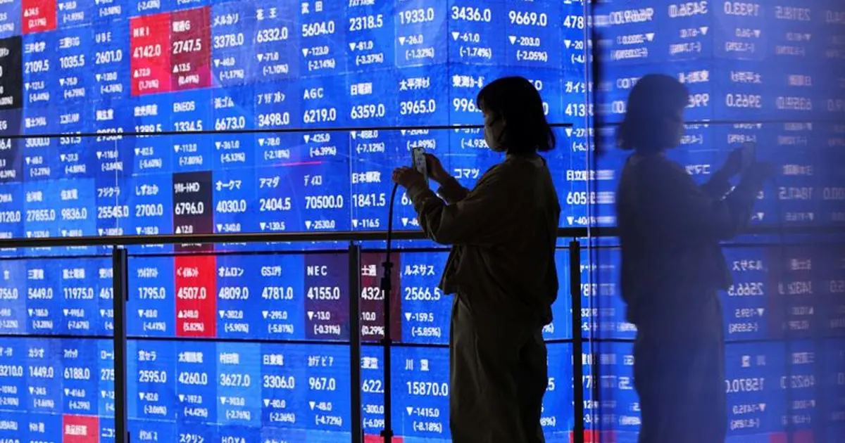 Stocks retreat on Iran, AI concerns as Fed meeting looms