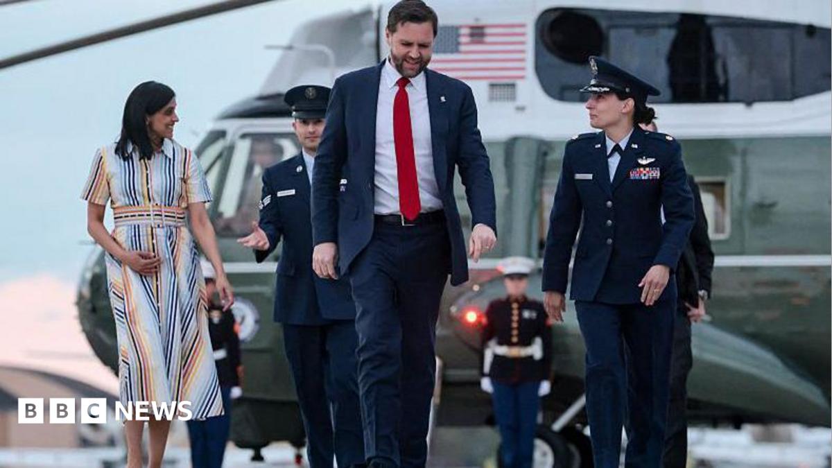 Secret Service agent  in Vance's team under investigation over alleged leak