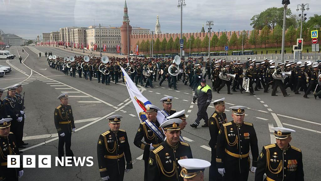 Steve Rosenberg: This year's Victory Day parade in Moscow felt very different