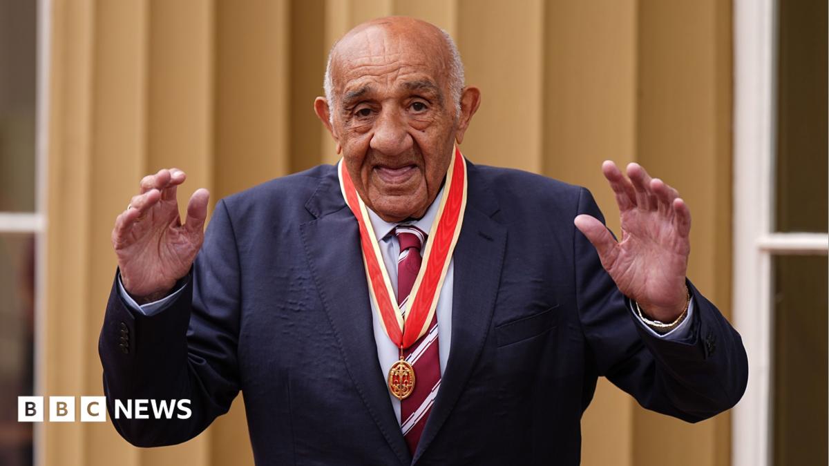 Wigan prepares to say goodbye to Sir Billy Boston