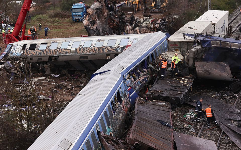 Court awards damages to family of Tempe train crash victims