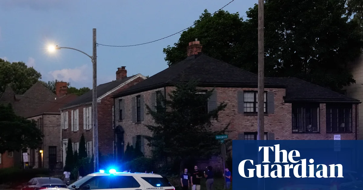 Multiple people shot near street festival in Toledo, Ohio, authorities say