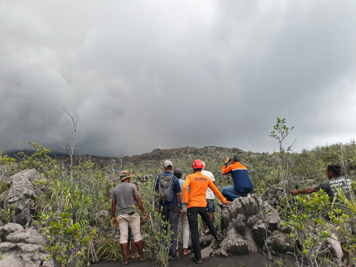 Rescuers locate two missing Singaporeans after Mount Dukono eruption