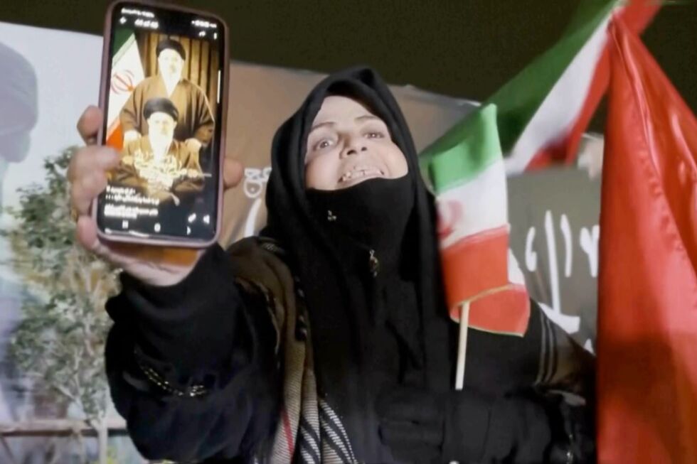 Iran names Mojtaba Khamenei to succeed his father as supreme leader and Saudi sharpens warning