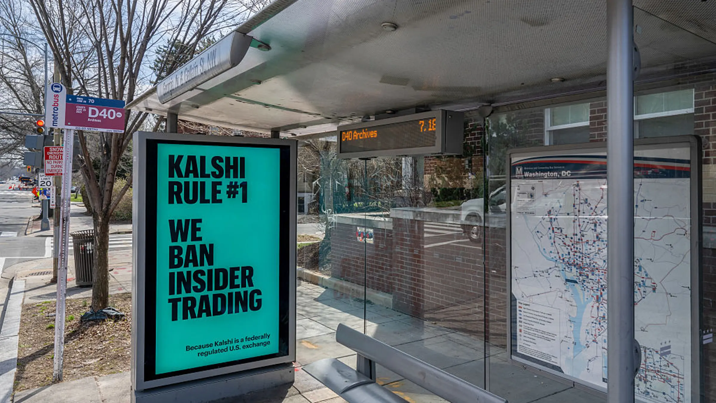 White House Reportedly Warns Staff Against Insider Trading As Lawmakers Raise Concerns