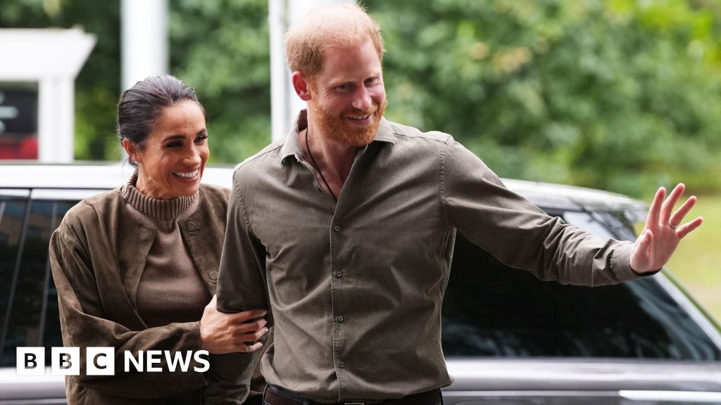 Harry and Meghan arrive in Australia for four-day tour