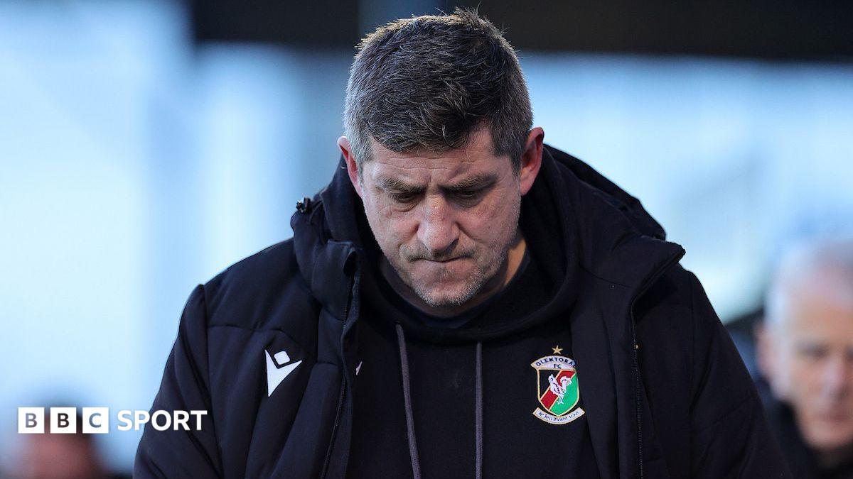 Devine leaves Glentoran after two and a half years