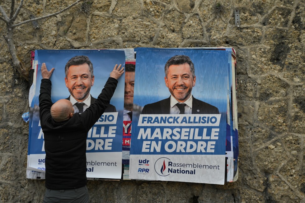 French voters head to polls in early municipal test before 2027 presidential election