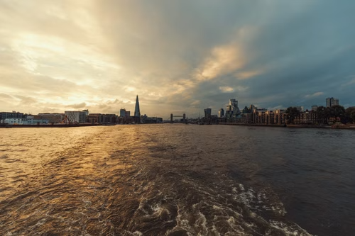 Government Questions £10 Billion Thames Water Rescue Plan Amid Consumer Concerns
