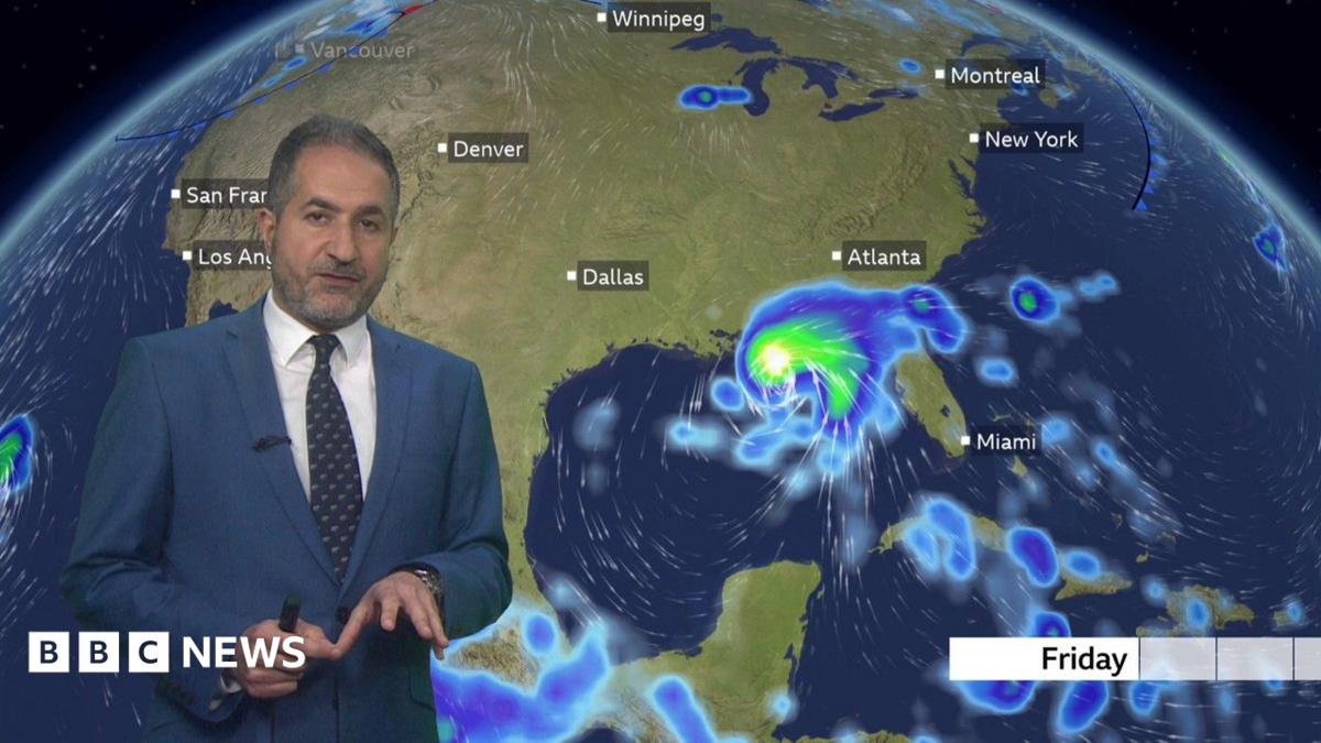 Hurricane Isaias strengthens as it heads towards land