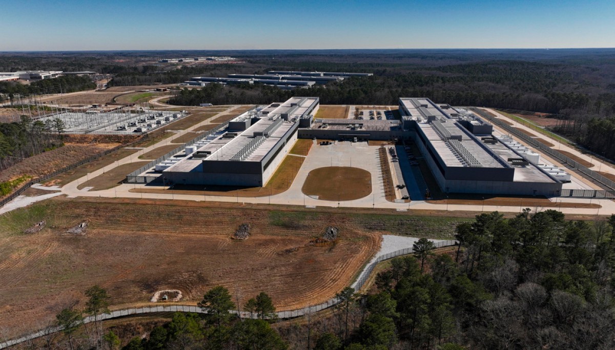 Meta to cut roughly 8,000 employees as it plans massive AI budget