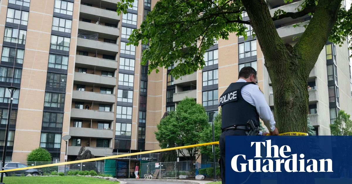 Toronto police officer shot while investigating US consulate attack